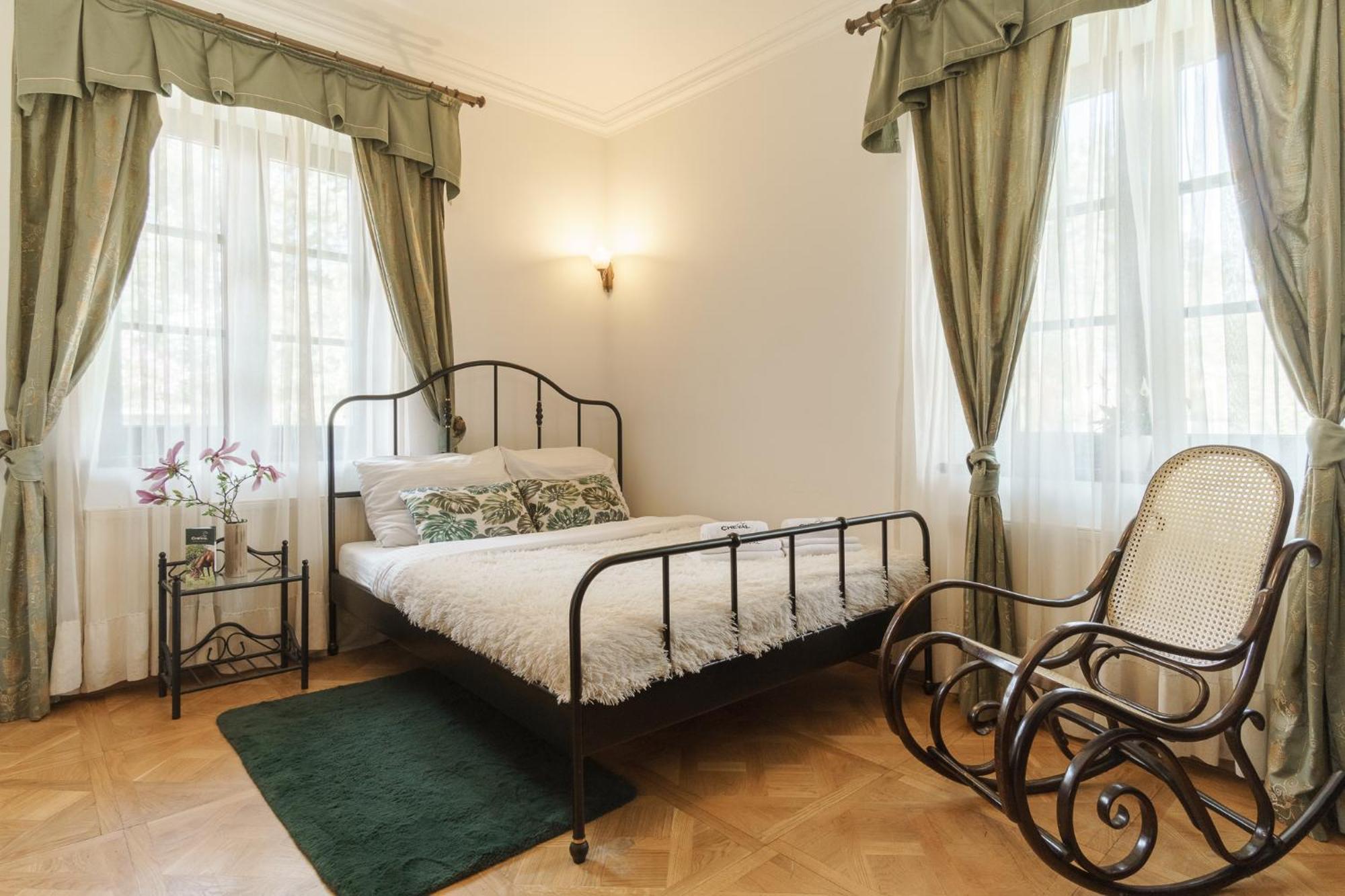 كراكوفيا Apartamenty W Dworku Cheval المظهر الخارجي الصورة