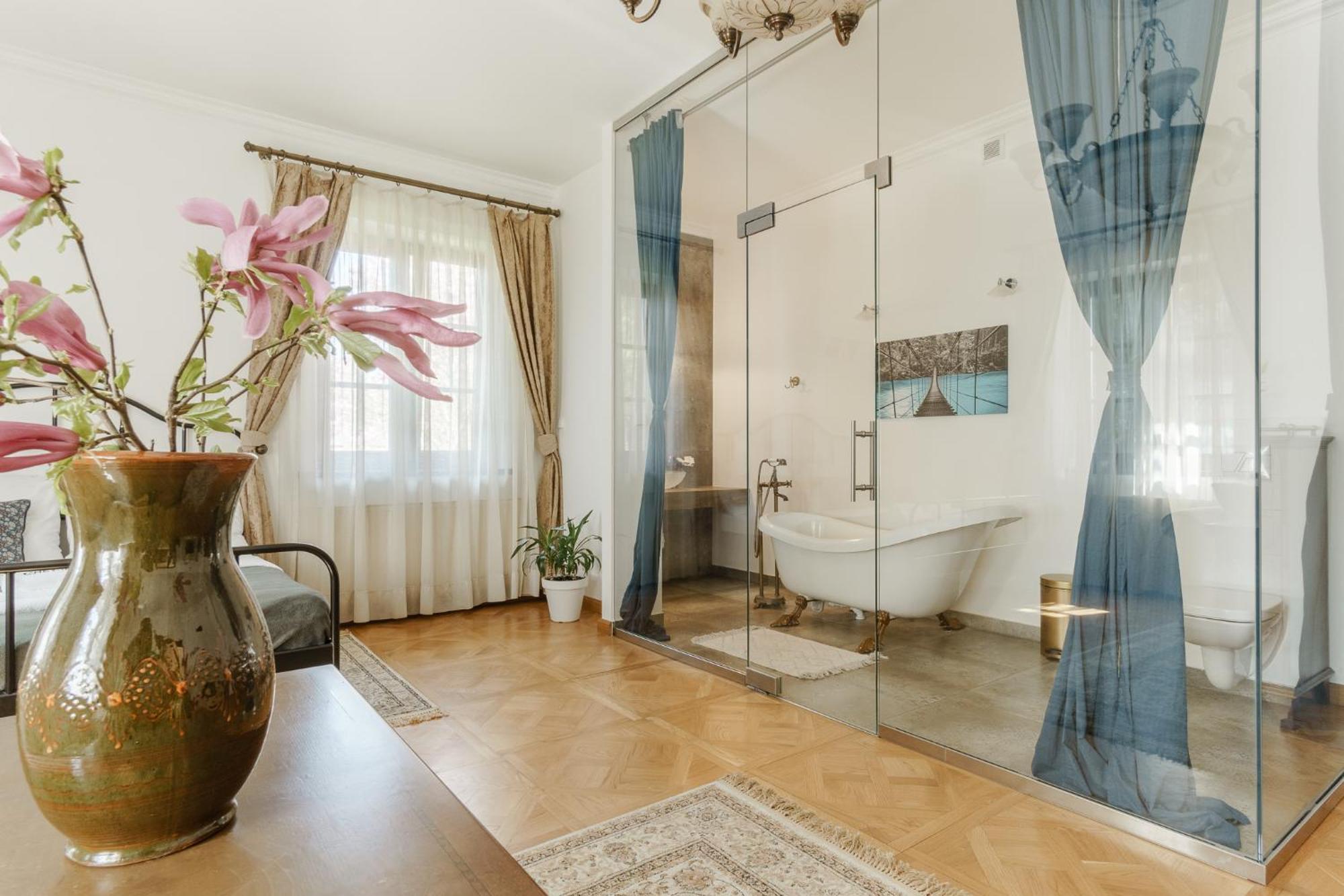 كراكوفيا Apartamenty W Dworku Cheval المظهر الخارجي الصورة
